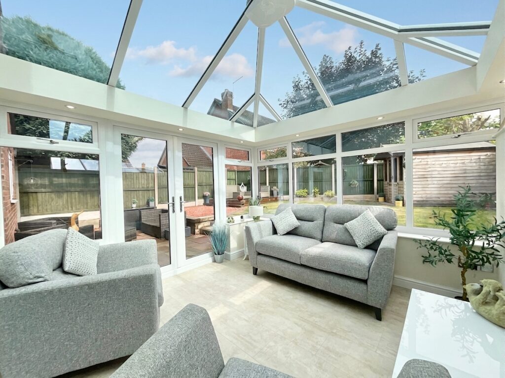 Hallahan Close, Stone, ST15
