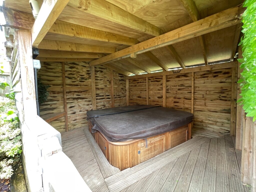 Milwich, Stafford, ST18