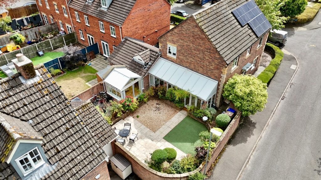 Kennington Oval, Stoke-On-Trent, ST4