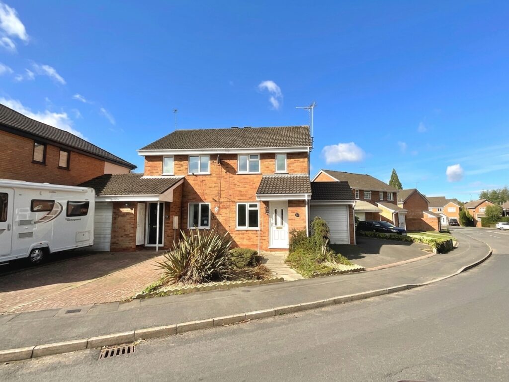 Chivelstone Grove, Stoke-On-Trent, ST4