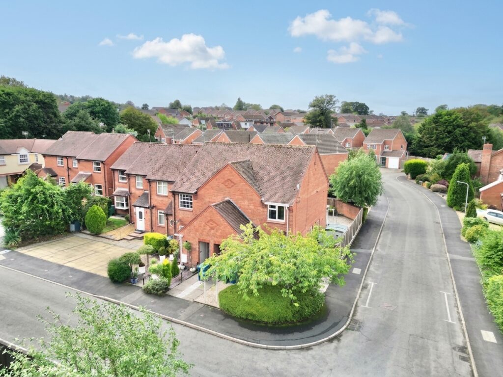 Perle Brook, Eccleshall, ST21