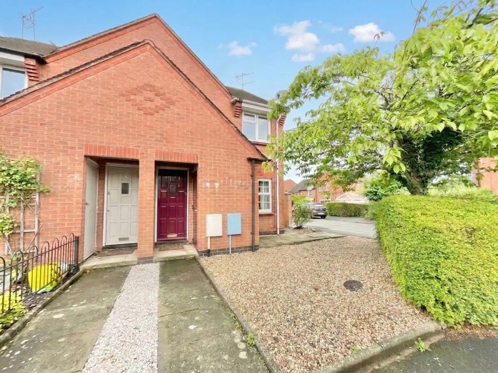 Perle Brook, Eccleshall, ST21