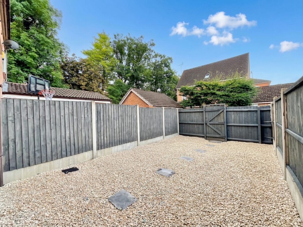 Tilling Drive, Stone, ST15