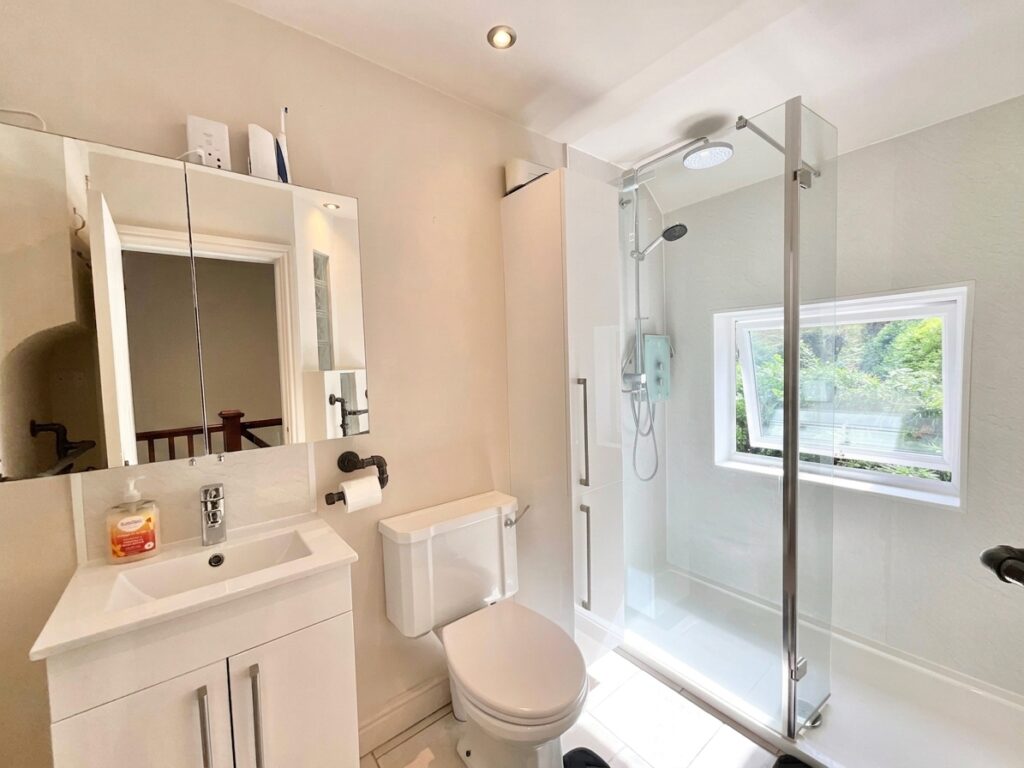Stoneydale, Oakamoor, ST10