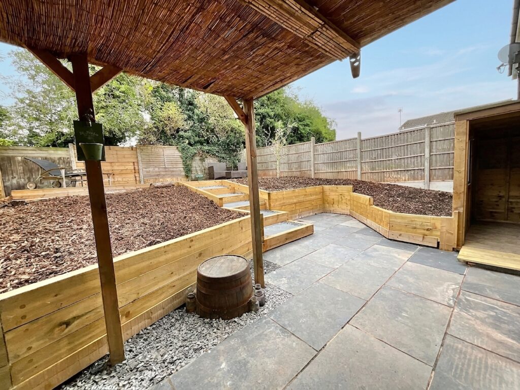 Barnfield Road, Tean, ST10