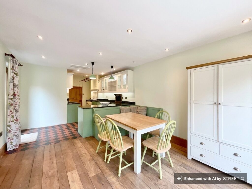 Granville Terrace, Stone, ST15