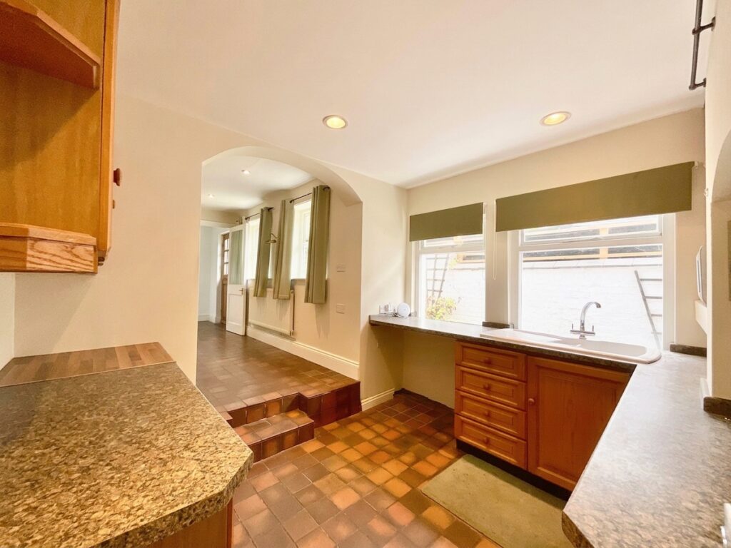 Granville Terrace, Stone, ST15