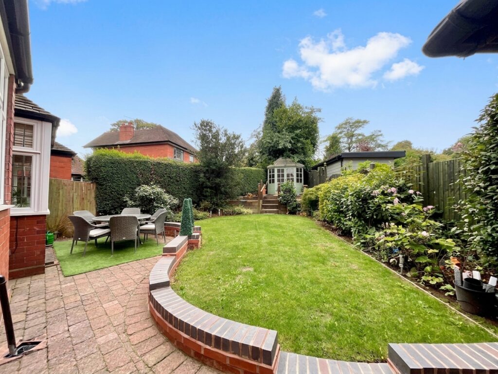 Abbots Way, Newcastle, ST5