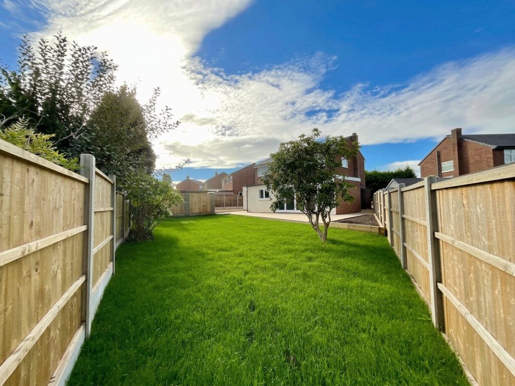 Heather Crescent, Stoke-On-Trent, ST3