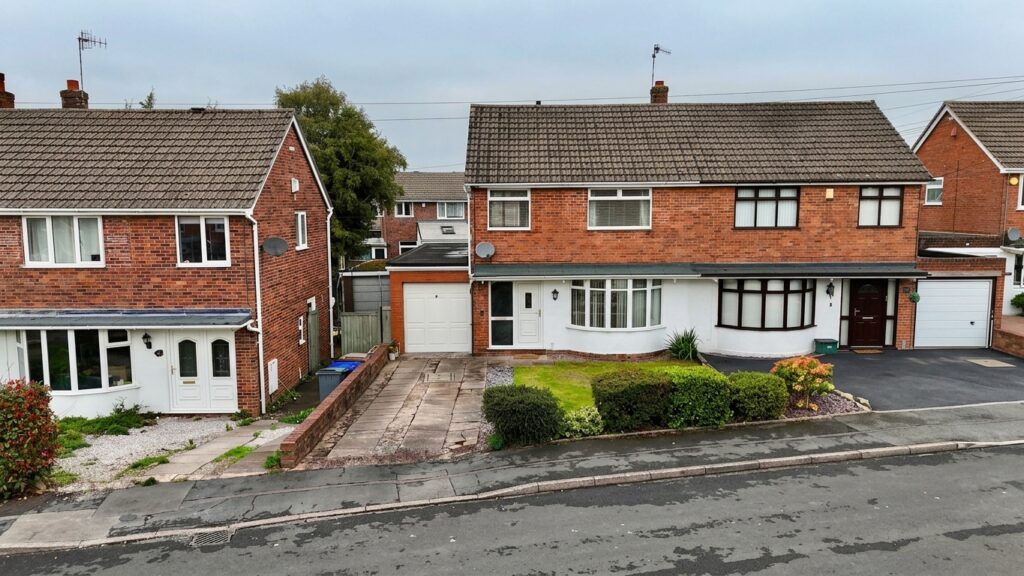 Earlsbrook Drive, Stoke-On-Trent, ST4