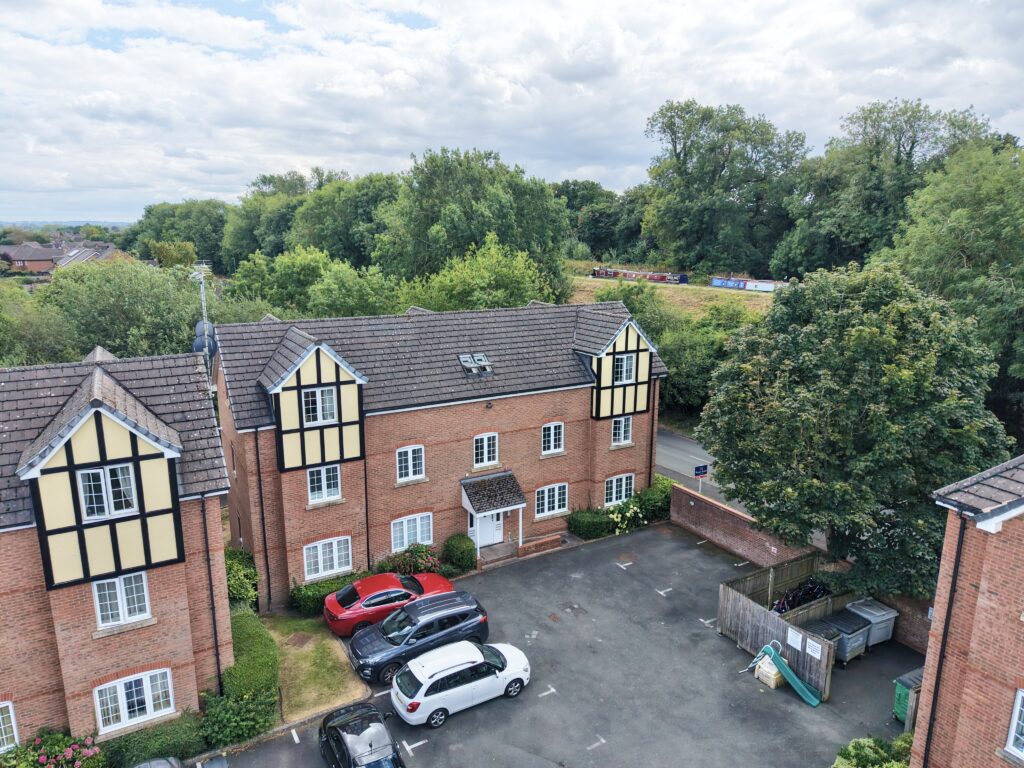 Clough Court, Nantwich, CW5