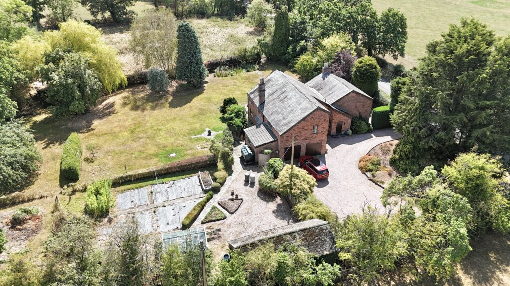 Winsford Road, Cholmondeston, CW7