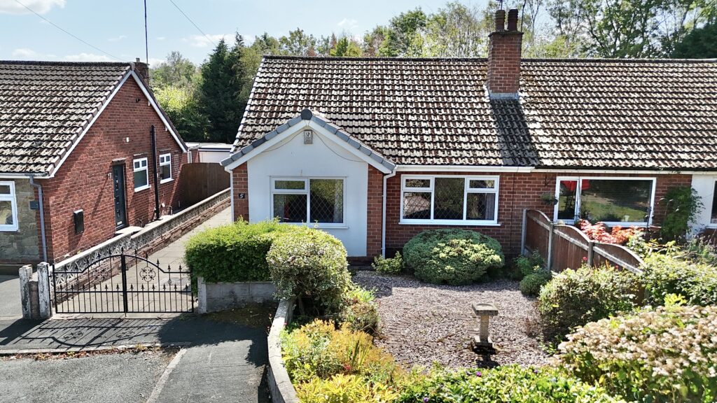 Ferndale Close, Blythe Bridge, ST11