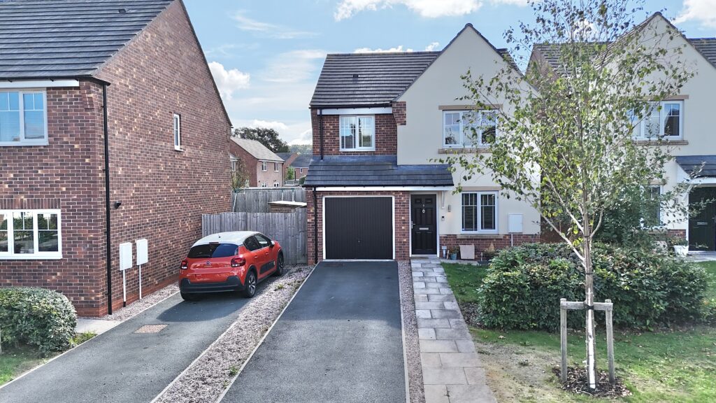 Augustus Way, Cheadle, ST10