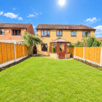 Melrose Avenue, Stone, ST15