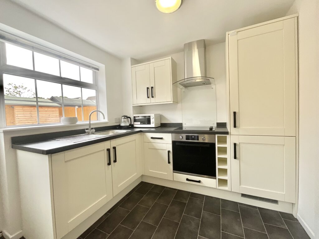 Redcar Road, Stoke-On-Trent, ST4