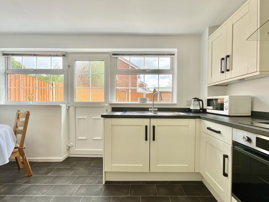 Redcar Road, Stoke-On-Trent, ST4