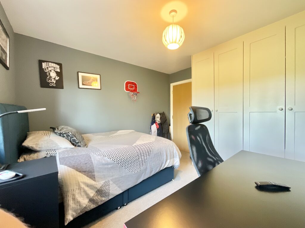 Meadowside, Stone, ST15