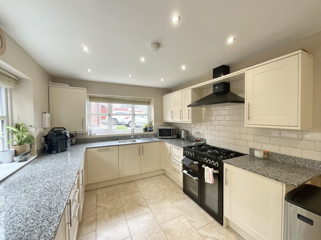 Dean Brook Drive, Bignall End, ST7