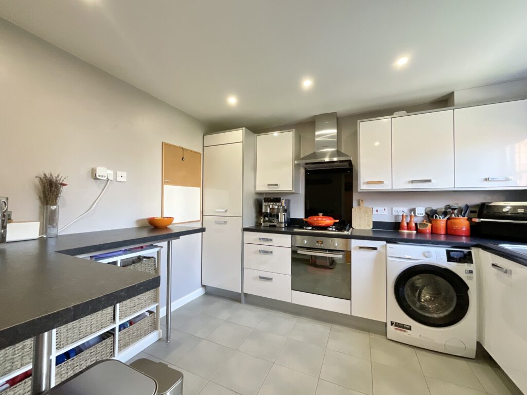 Abbey Park Way, Weston, CW2