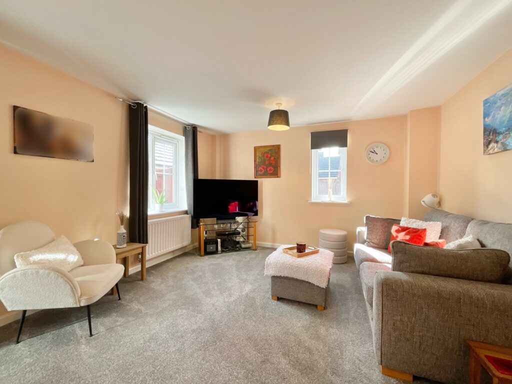 Abbey Park Way, Weston, CW2
