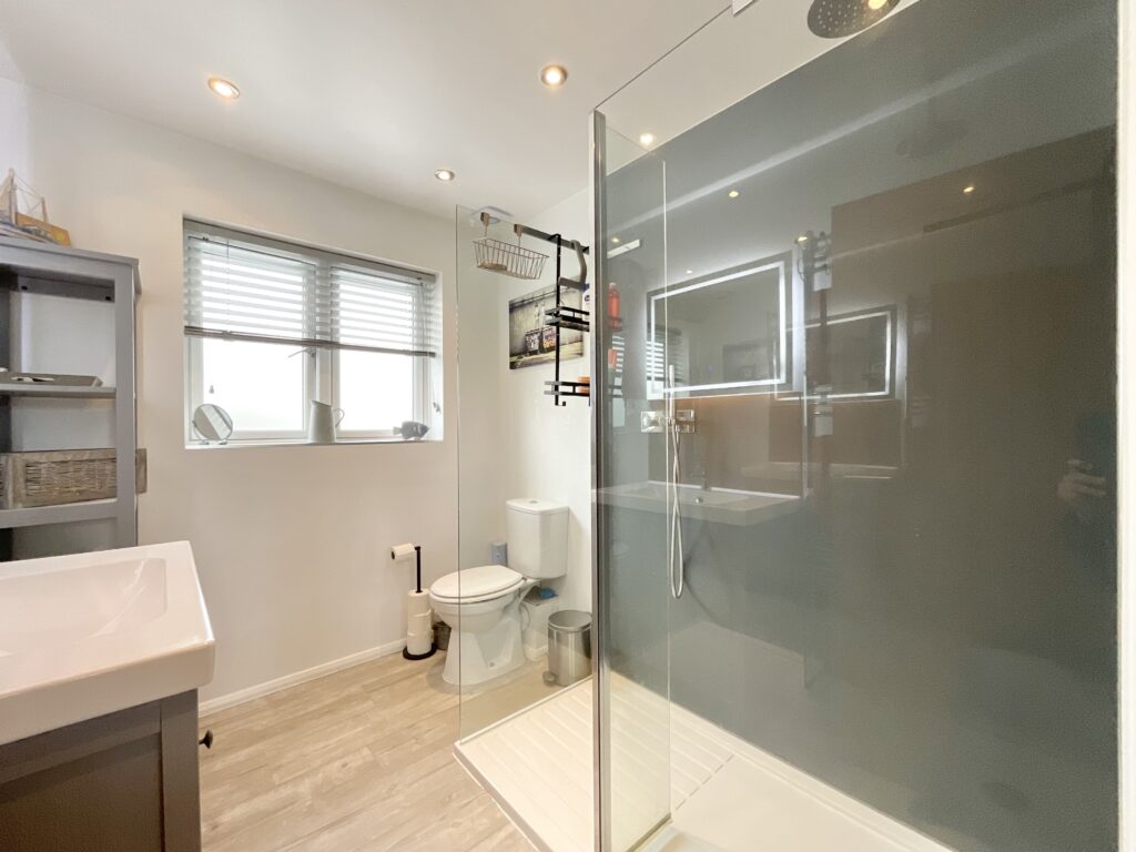 Kensington Drive, Willaston, CW5