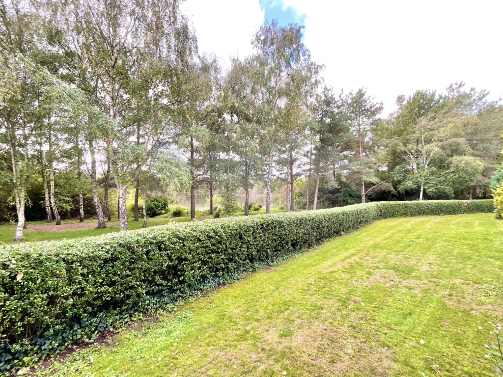 Kingswood Avenue, Weston, CW2