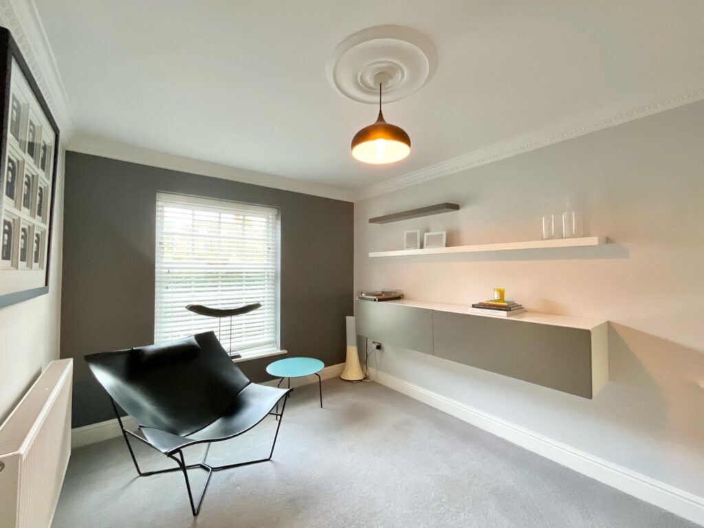 Kingswood Avenue, Weston, CW2