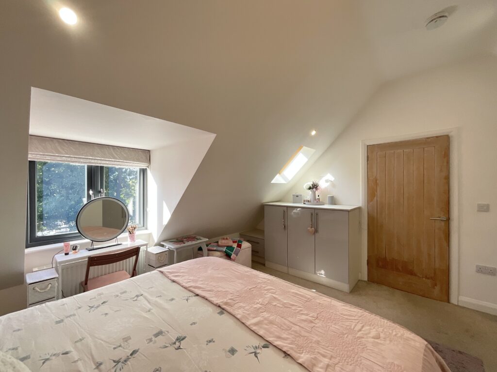 London Road, Woore, CW3