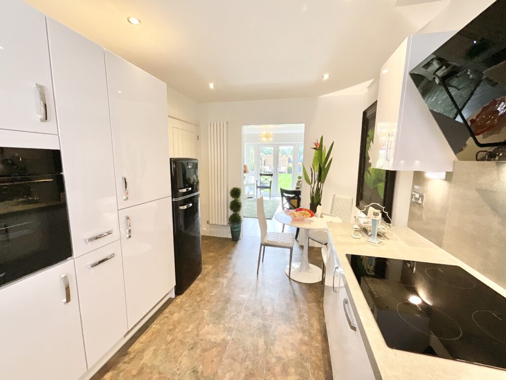 Roebuck Drive, Baldwins Gate, ST5