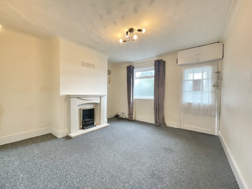 Crewe Road, Nantwich, CW5