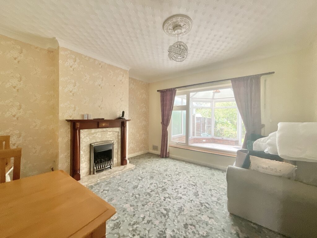 Nessina Grove, Wistaston, CW2