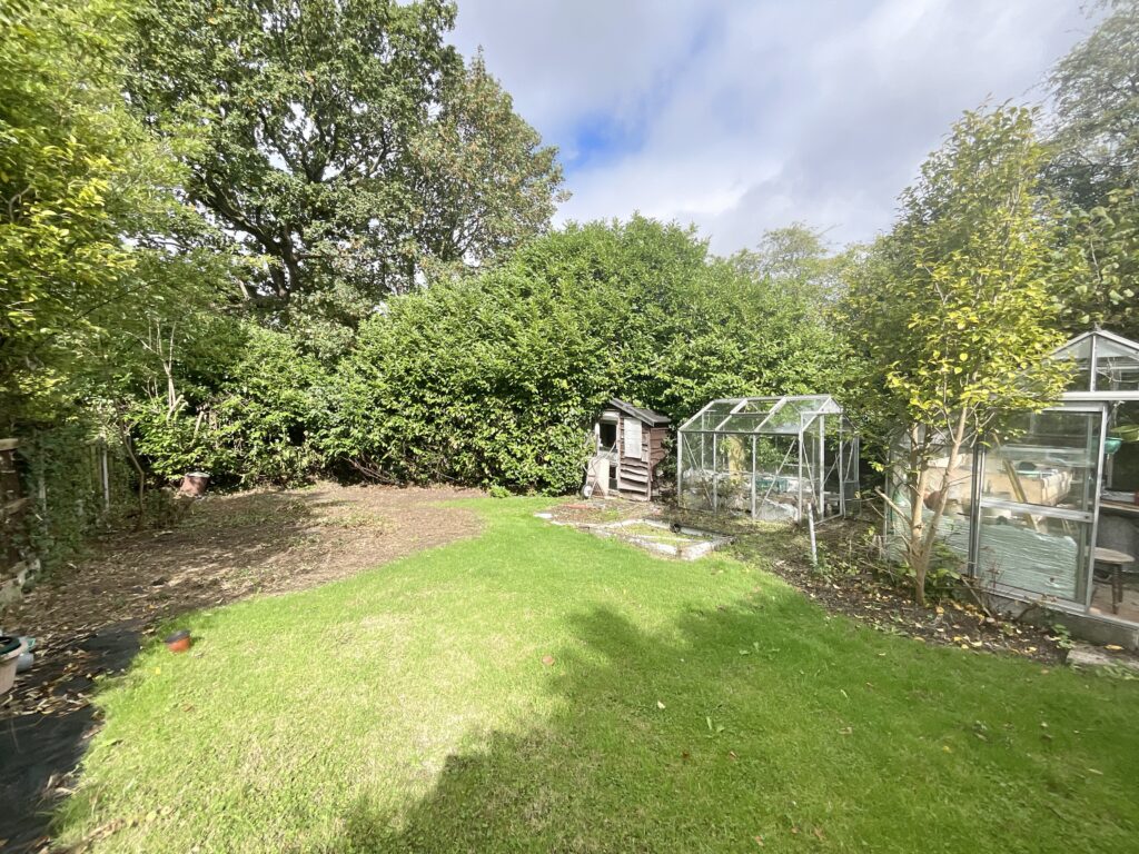 Nessina Grove, Wistaston, CW2