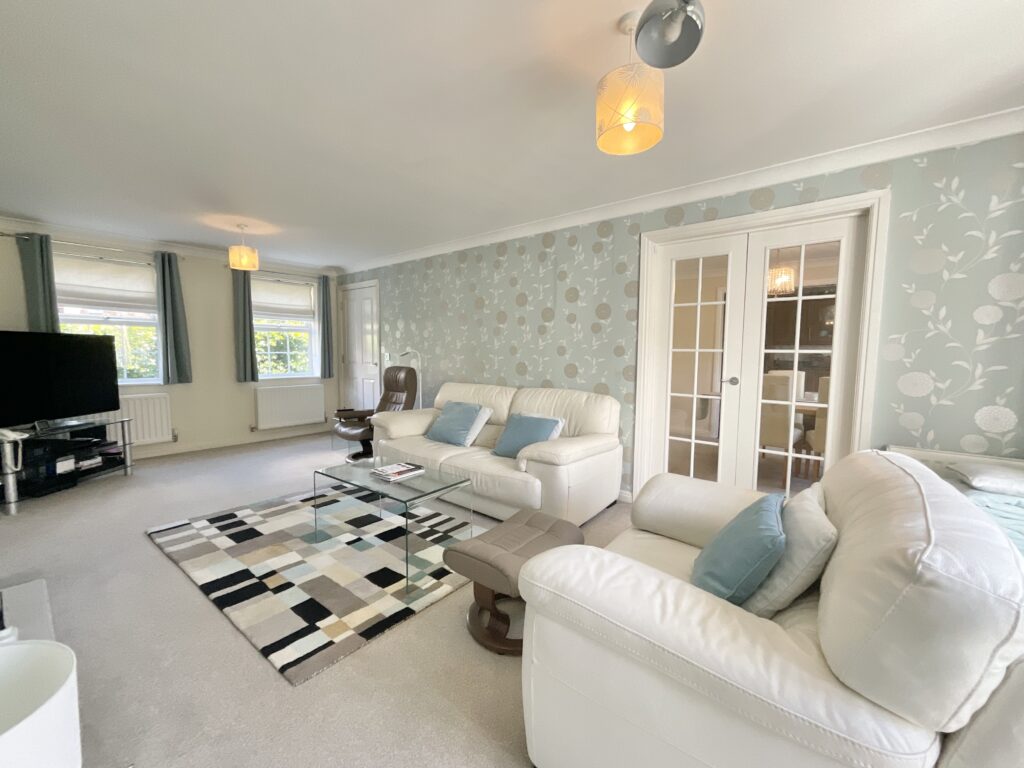 St. Augustines Drive, Weston, CW2