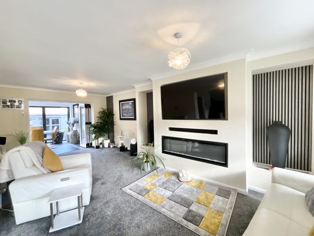 Crossfield Avenue, Blythe Bridge, ST11