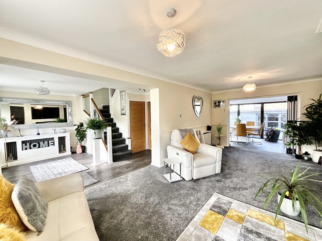 Crossfield Avenue, Blythe Bridge, ST11