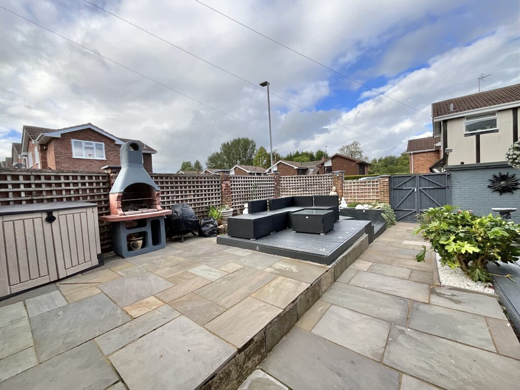 Crossfield Avenue, Blythe Bridge, ST11
