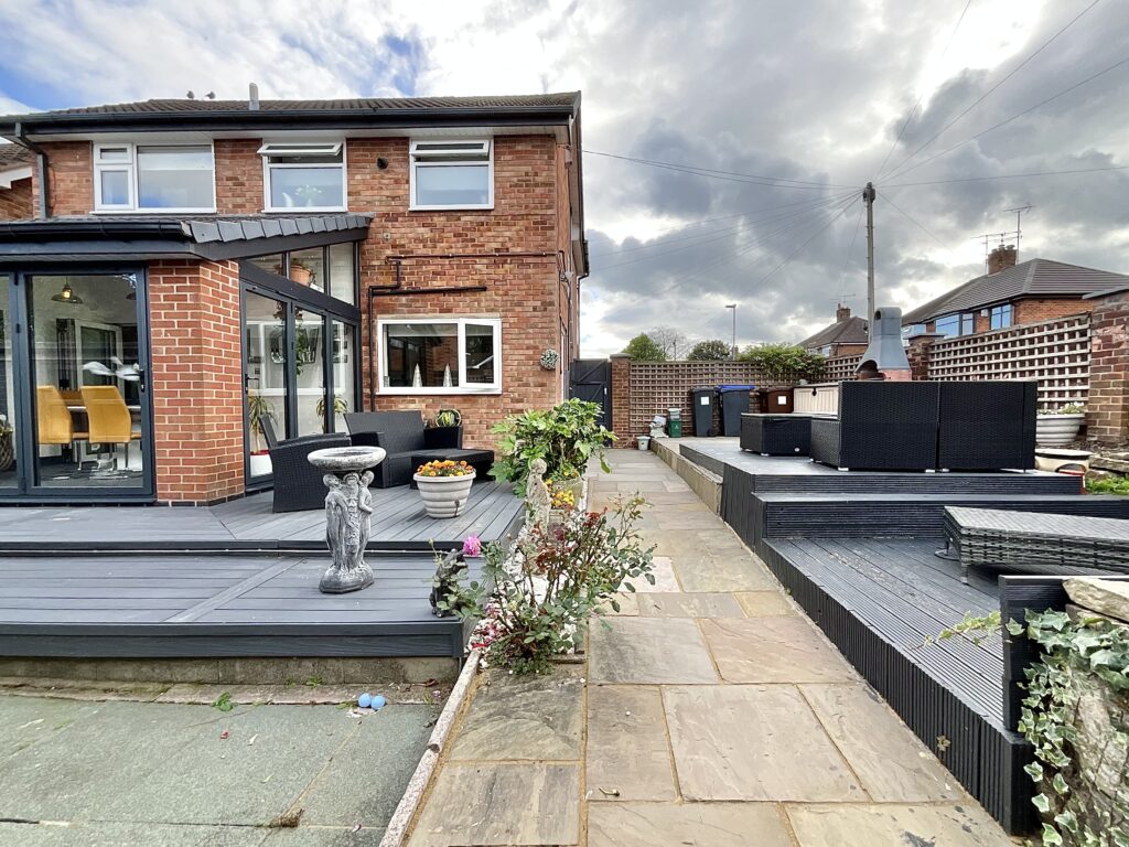 Crossfield Avenue, Blythe Bridge, ST11