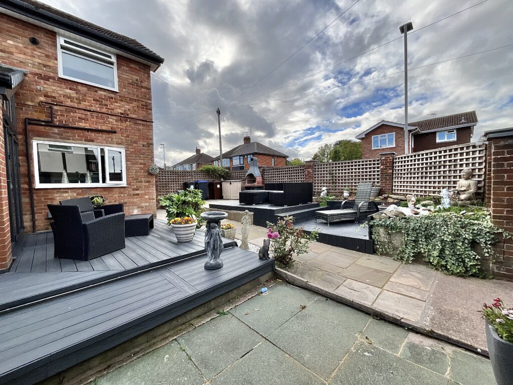 Crossfield Avenue, Blythe Bridge, ST11