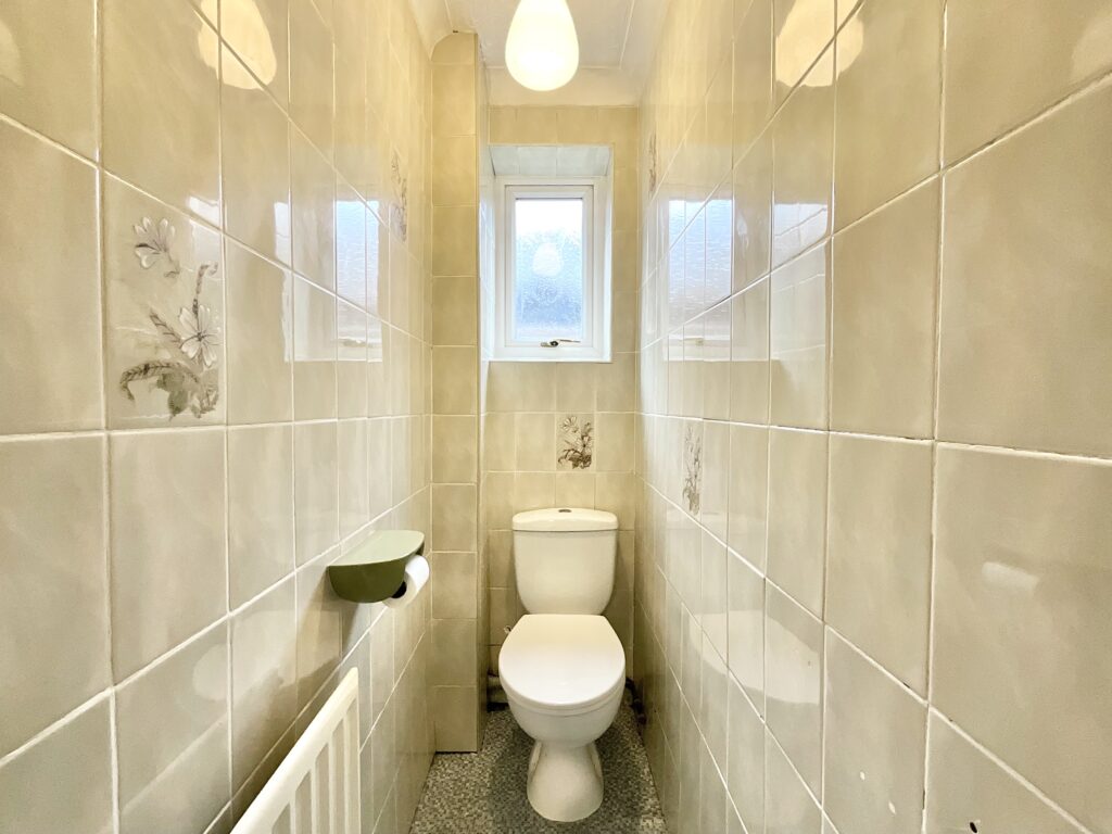 Elm Drive, Cheadle, ST10