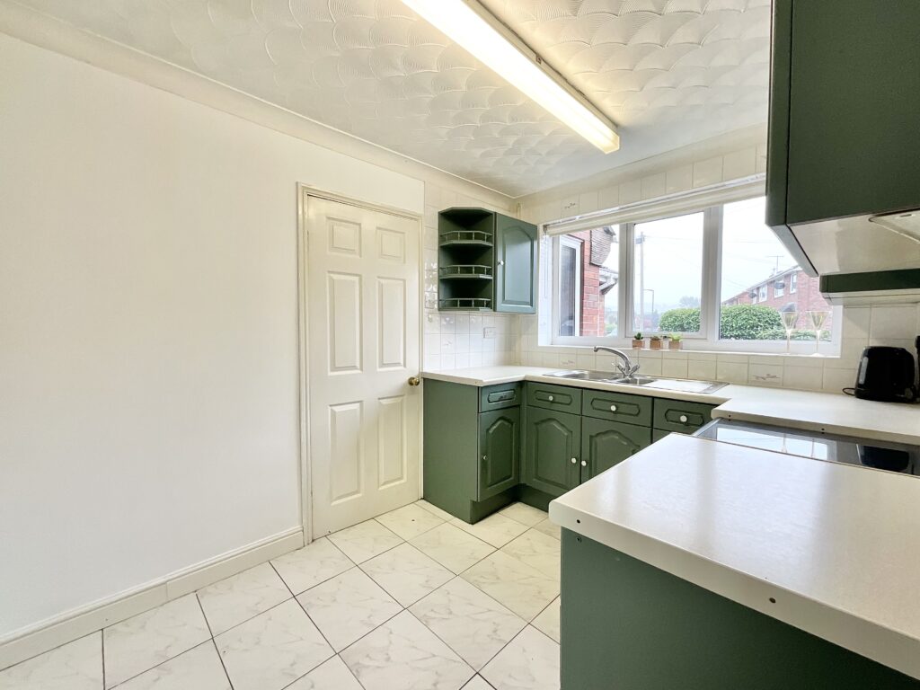Elm Drive, Cheadle, ST10