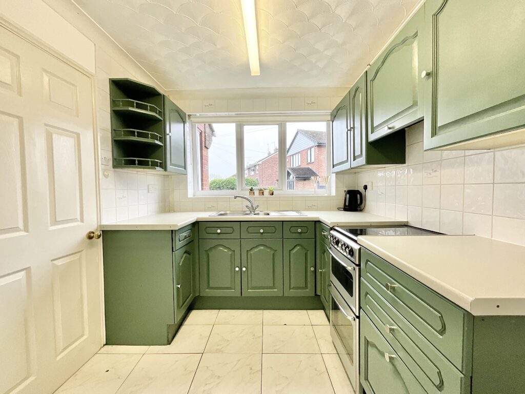Elm Drive, Cheadle, ST10