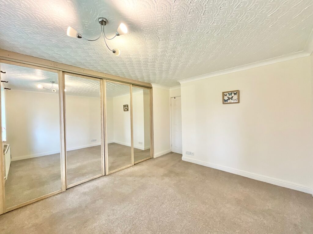 Elm Drive, Cheadle, ST10