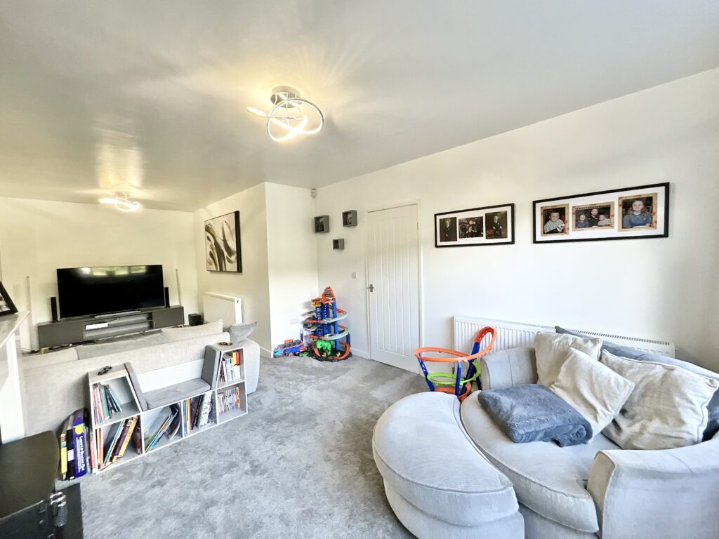 Tenford Lane, Tean, ST10