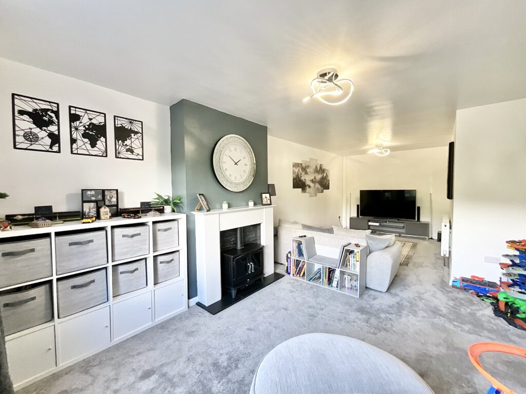 Tenford Lane, Tean, ST10