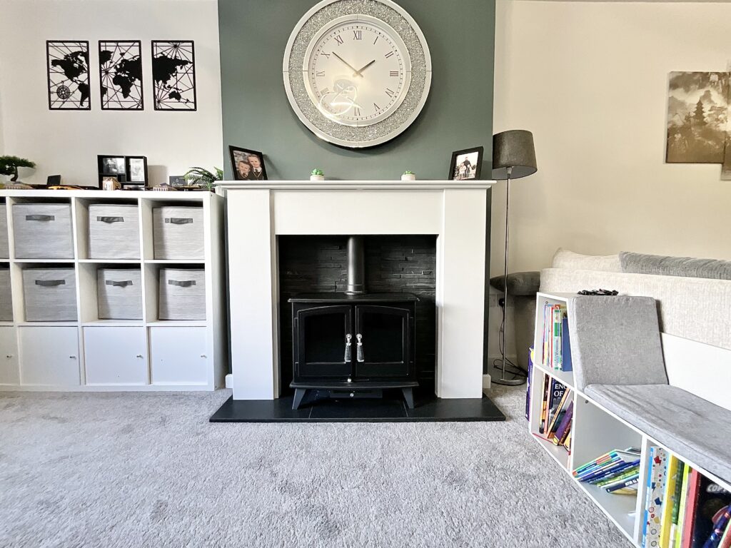 Tenford Lane, Tean, ST10