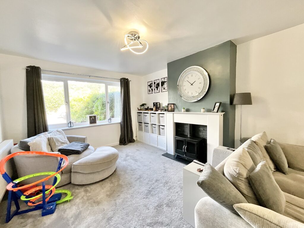 Tenford Lane, Tean, ST10
