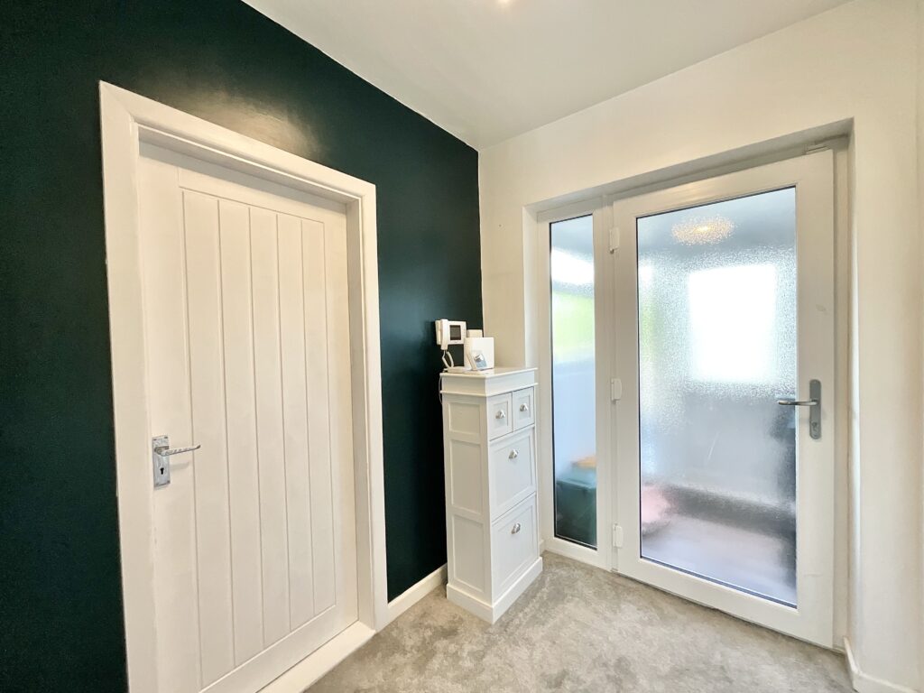 Tenford Lane, Tean, ST10