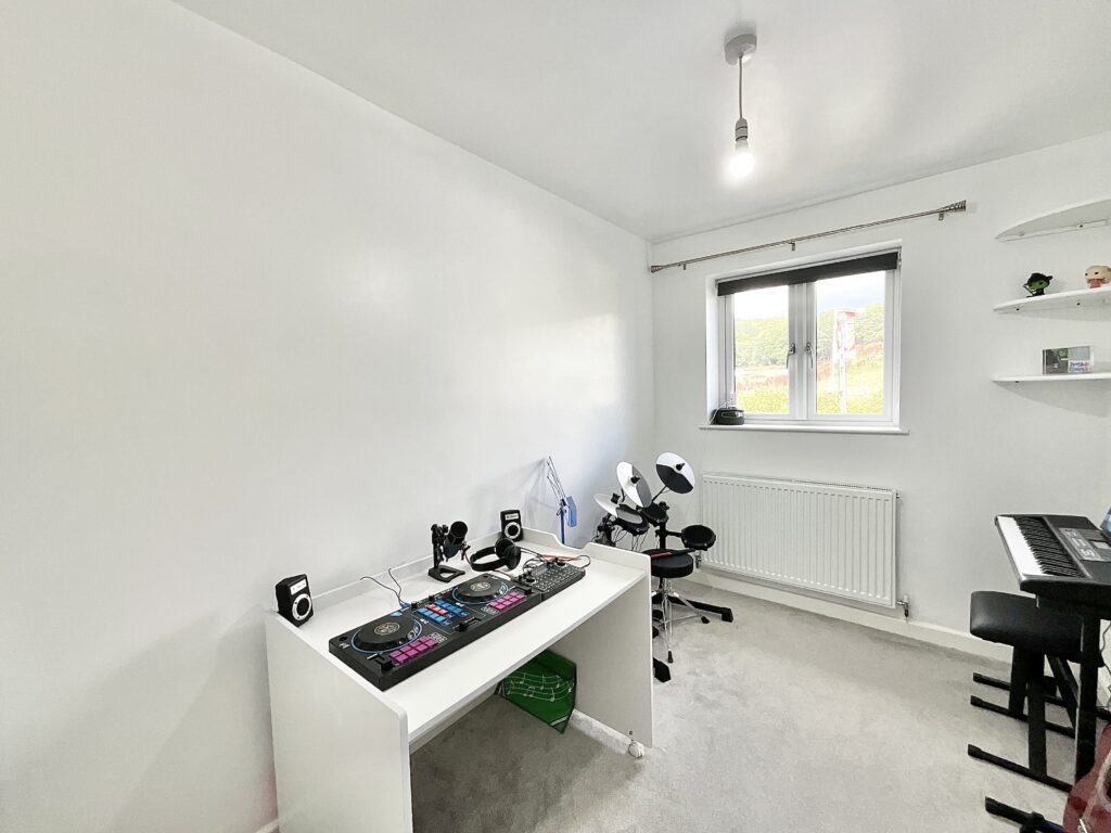 Tenford Lane, Tean, ST10