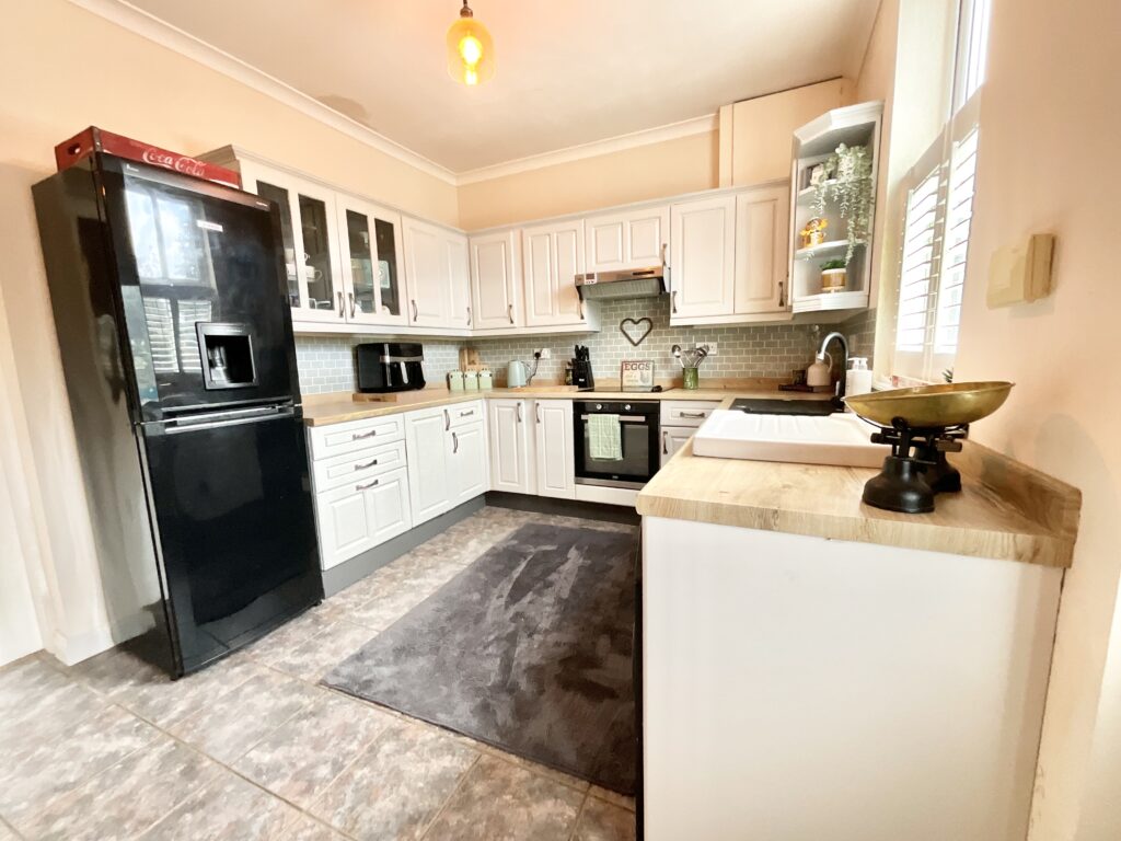Eccleshall Road, Great Bridgeford, ST18